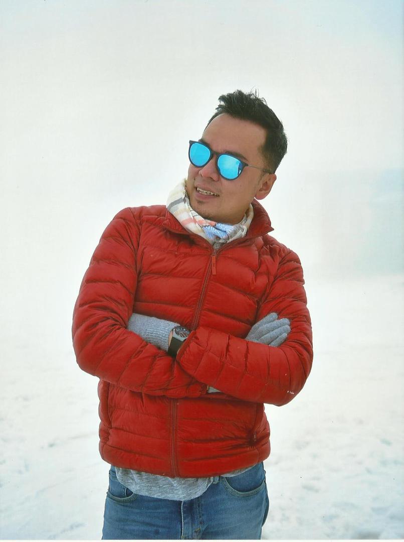 Advisor Profile Picture